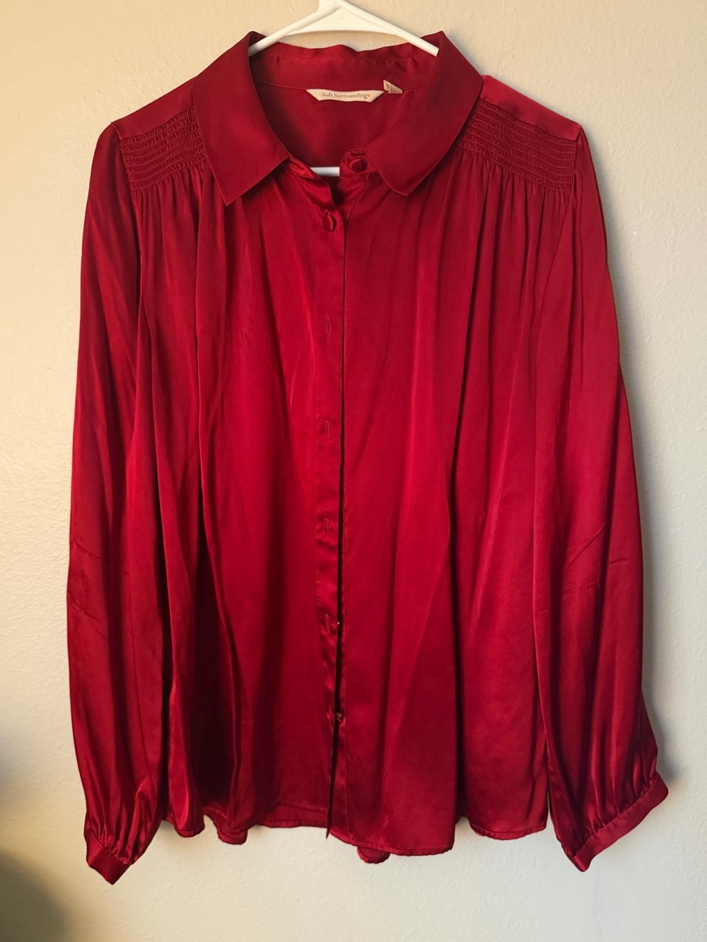 Soft Surroundings 100% Silk Red Button-Down Blouse Women’s L romantic office